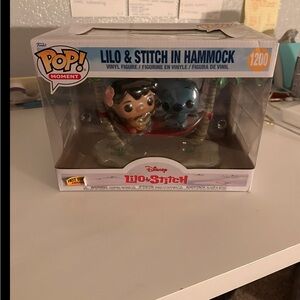Funko Lilo & Stitch in Hammock Pop! Moment — Blue, Red & Brown